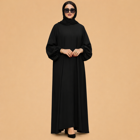 Safiya Noir – Classic Embroidered Abaya